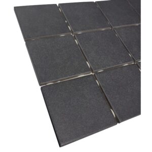 Tune Black Matta arkissa 10×10